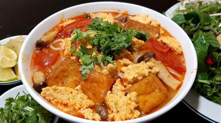 Bún riêu chay với cách làm đơn giản giúp bạn thay đổi vị